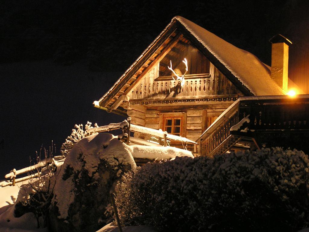 Alpenhotel Ensmann Lassing  Exteriör bild